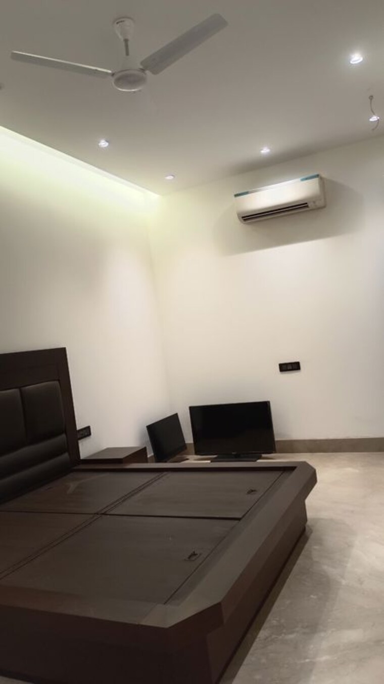 undefined, new rajinder nagar 3 Bedroom 1801 Sq.Ft. Builder Floor In New Rajinder Nagar Delhi 10494326