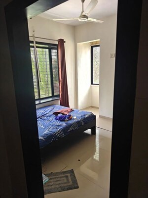 Bedroom in 3 BHK Apartment at Four Bunglows – for Rent
