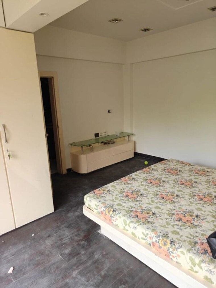 Bedroom, four bunglows 3 Bedroom 1200 Sq.Ft. Apartment In Four Bunglows Mumbai 10494325