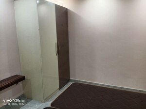 Room in 1 BHK Apartment at Ansal Sushant Estate, Sector 52 – for Rent