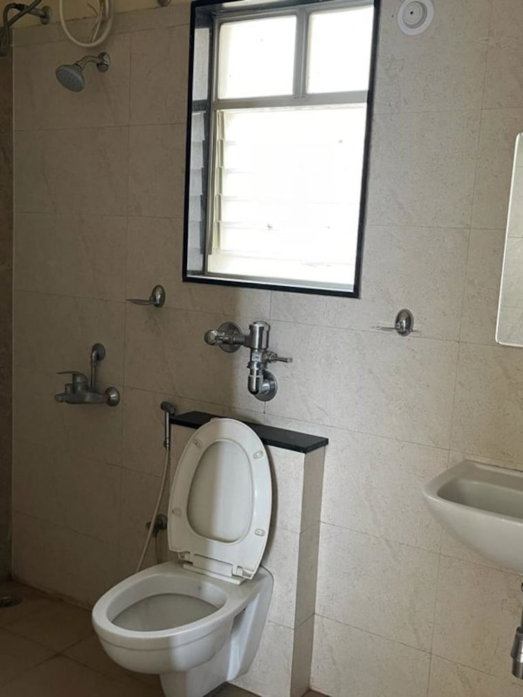Bathroom, nyati-evita 3 Bedroom 1600 Sq.Ft. Apartment In Dhanori Pune 10494299