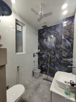 Team Area in 3 BHK Builder Floor at Old Dlf – for Rent
