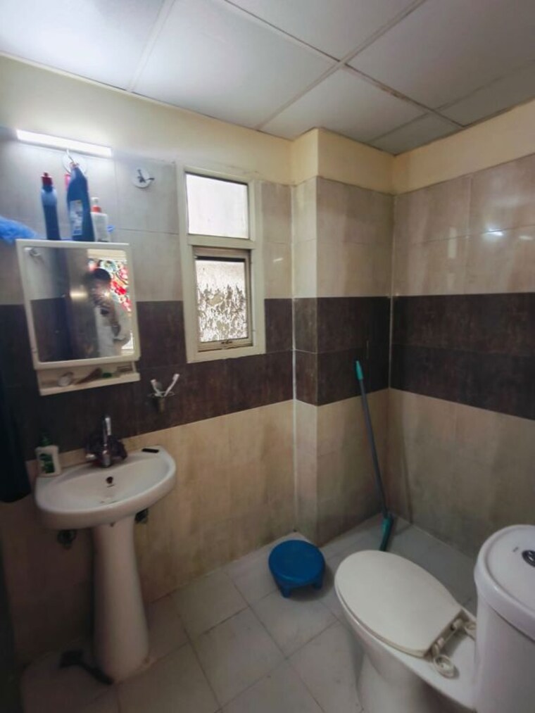 Team Area, panchsheel-greens-ii 2 Bedroom 1105 Sq.Ft. Apartment In Sector 16 Greater Noida Greater Noida 10494405