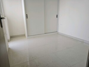 Room in 3 BHK Apartment at Pareena Micasa, Sector 68 – for Sale