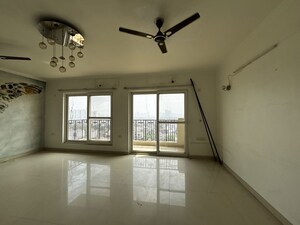 Room in 3 BHK Apartment at ATS One Hamlet, Sector 104 – for Rent
