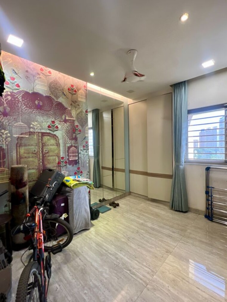  Parking, lodha-luxuria-priva 3 Bedroom 1150 Sq.Ft. Apartment In Majiwada Thane 10494451
