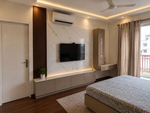 Room in 3 BHK Apartment at Richards Town – for Sale