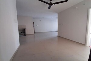 Room in 2 BHK Apartment at Navkar Avenue Bavdhan, Bavdhan – for Rent