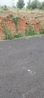 122 Sq.Yd. Plot in Salarpur Jalalpur