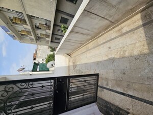 Balcony in 3.5 BHK Builder Floor at Sector 57 – for Rent