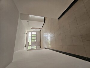Building Lobby in 3.5 BHK Builder Floor at Sector 57 – for Rent