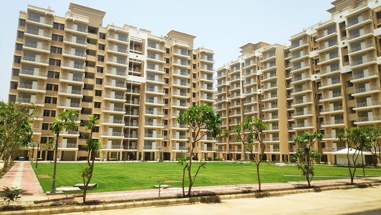 Exterior View, breez-global-heights 2 Bedroom 610 Sq.Ft. Apartment In Sohna Sector 33 Gurgaon 10493539