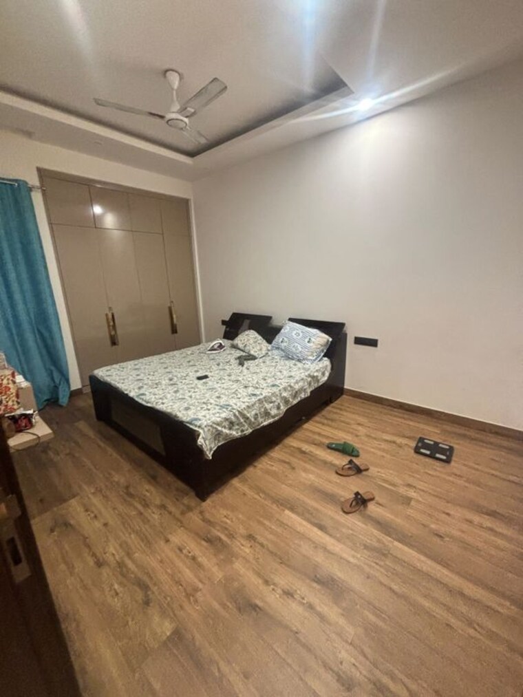 Bedroom, raj-one-good-earth 3 Bedroom 1650 Sq.Ft. Builder Floor In Sector 71 Gurgaon 10494527