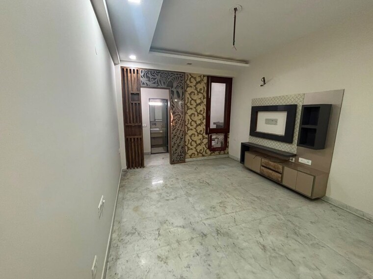 Room, kavi nagar block j 4 Bedroom 350 Sq.Ft. Builder Floor In Kavi Nagar Block J Ghaziabad 10494533