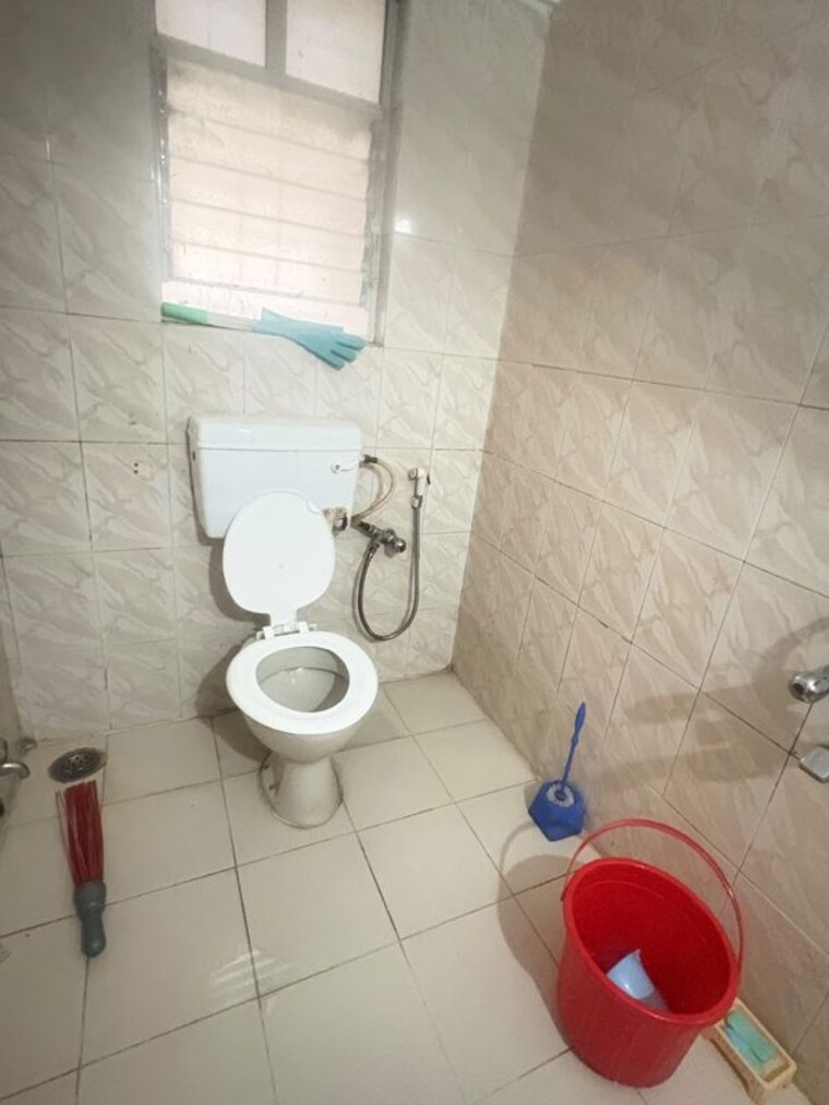 Bathroom, belsoct-residency 2 Bedroom 950 Sq.Ft. Apartment In Aundh Pune 10494590