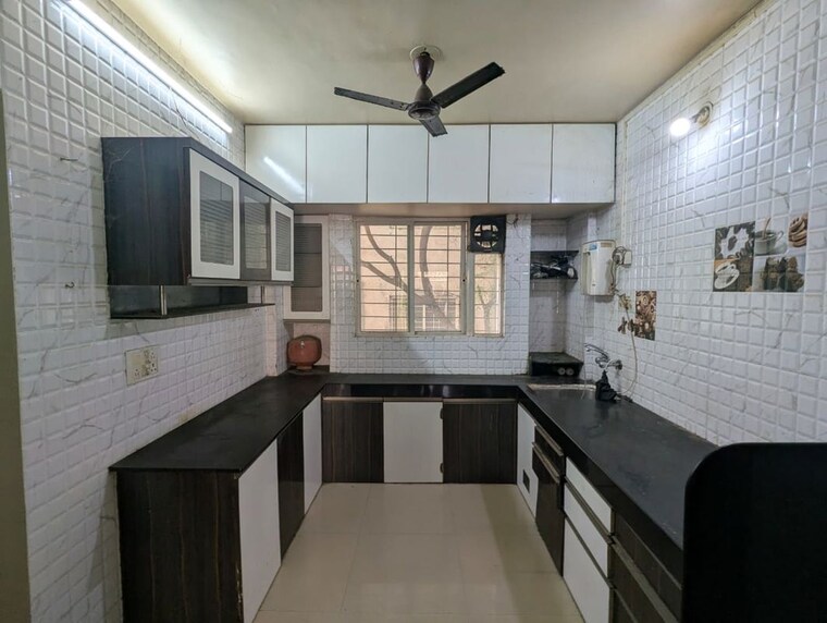Kitchen, brahma-exuberance 3 Bedroom 1650 Sq.Ft. Apartment In Kondhwa Pune 10494634