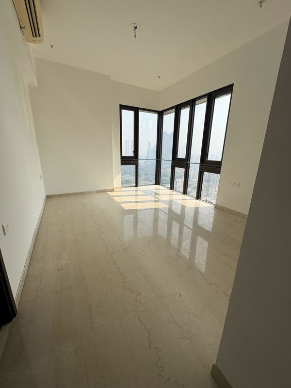 3 BHK + Servant Room,Study Room 1090 Sq.Ft. Apartment in Lodha The Park