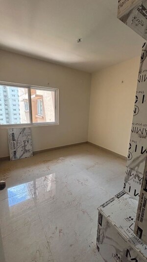 Room in 1.5 BHK Apartment at Brigade El Dorado, Bagaluru – for Rent