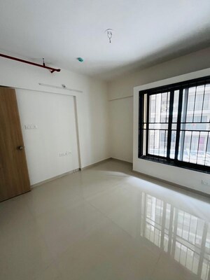 Room in 2 BHK Apartment at Kohinoor Courtyard One, Wakad – for Rent