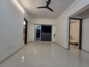 1 BHK Apartment For Rent in DGS Sheetal Standard Batteries, Malad East