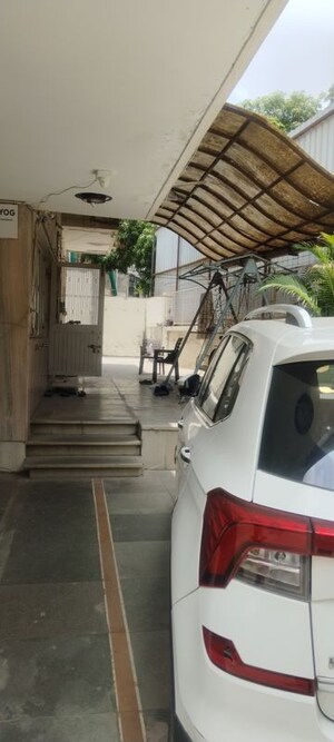 Parking in 5 BHK Villa at Ambawadi – for Sale