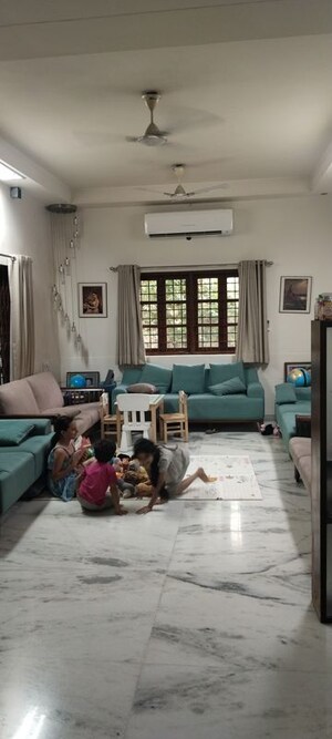 Living Room in 4 BHK Villa at Thaltej – for Sale