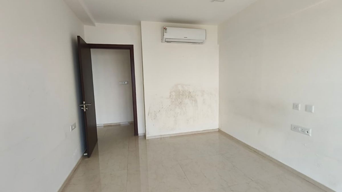 2 BHK 550 Sq.Ft. Apartment in Sugee Hiranya