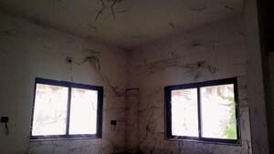 Room in  Independent House at Palsana – for Sale