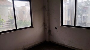 Room in  Independent House at Palsana – for Sale