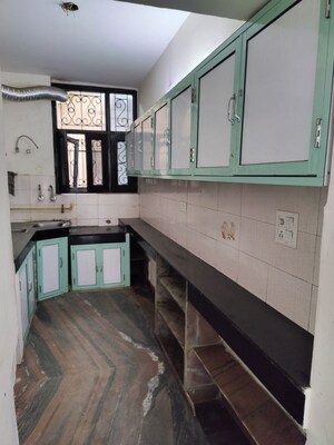 Kitchen in 3 BHK Builder Floor at Sector 50 – for Rent
