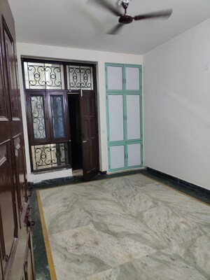 3 BHK Builder Floor For Rent in Sector 50