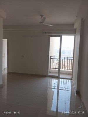 2 BHK Apartment For Rent in Signature Global Prime, Sector 63a
