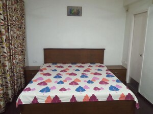Bedroom in 2 BHK Apartment at Subhanpura – for Rent