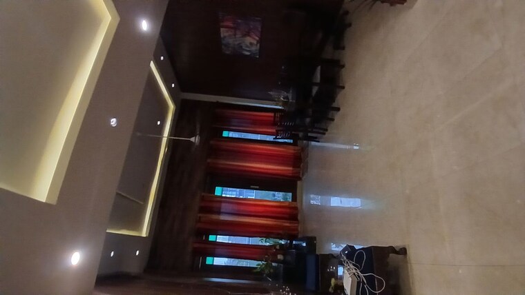 Hall, jawahar nagar 3 Bedroom 2700 Sq.Ft. Apartment In Jawahar Nagar Delhi 10493697