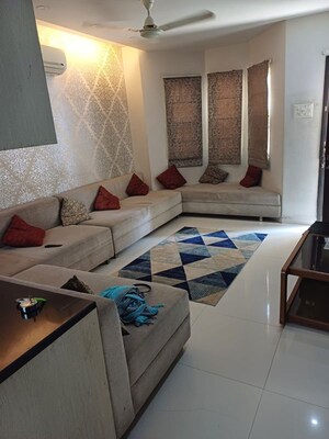 2 BHK Independent House For Rent in Race Course