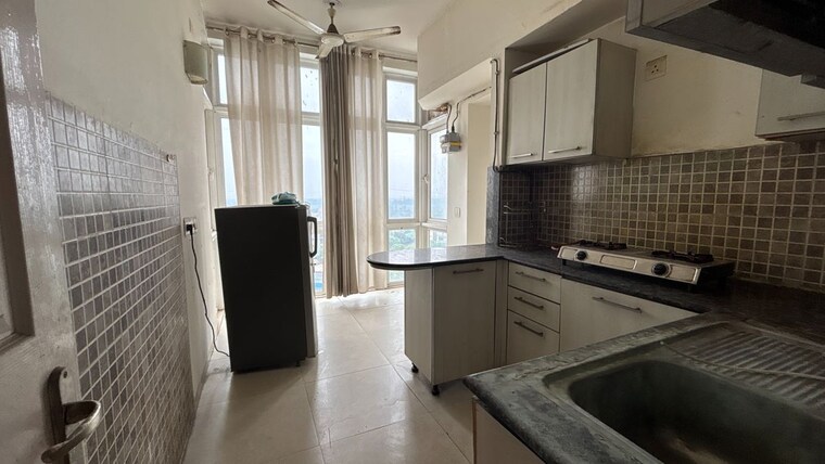 Kitchen, jaypee-greens-pavilion-court 2 Bedroom 1350 Sq.Ft. Apartment In Sector 128 Noida 10495014