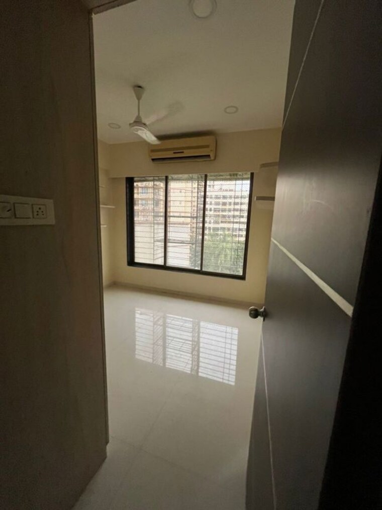 Room, muktai-residency-tilak-nagar 2 Bedroom 600 Sq.Ft. Apartment In Tilak Nagar Mumbai 10495118