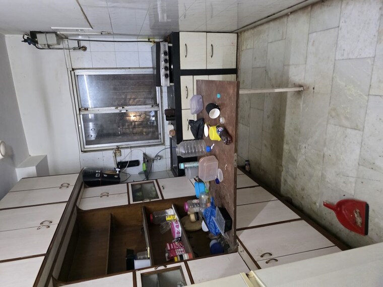 Team Area, milan-meghdoot-residency 3 Bedroom 1000 Sq.Ft. Apartment In Vile Parle East Mumbai 10495137