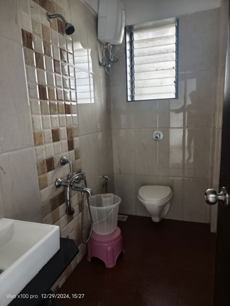 Bathroom, ramyanagari-chs 2 Bedroom 900 Sq.Ft. Apartment In Bibwewadi Pune 10495218