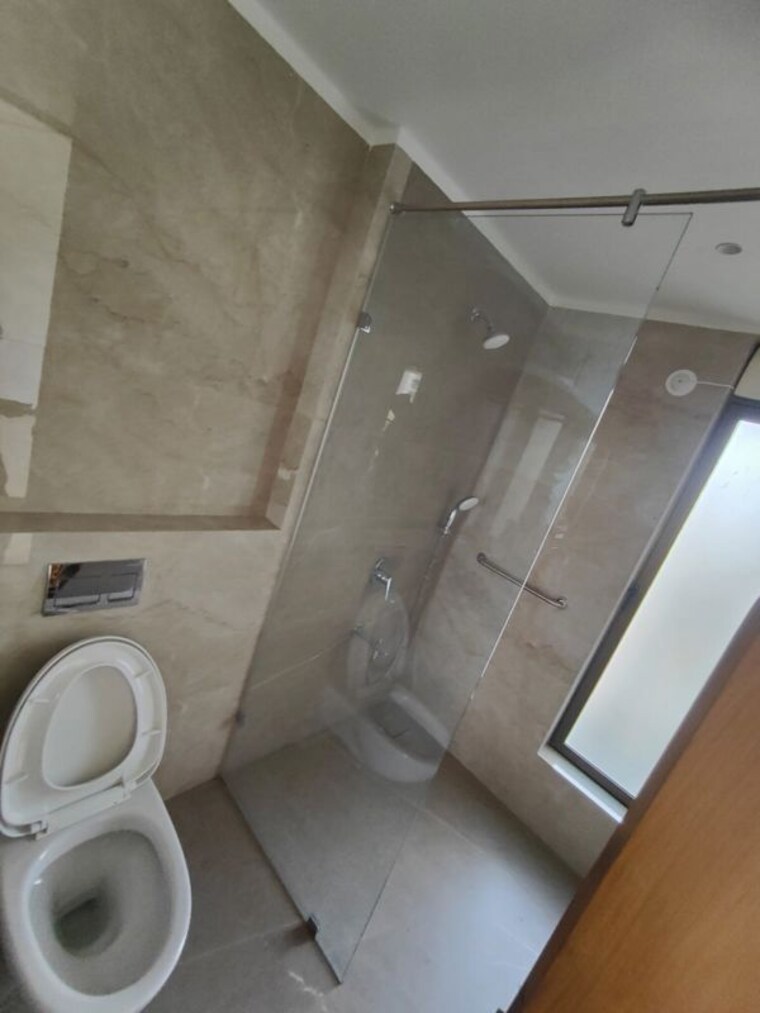 Bathroom, vithaldas nagar 4 Bedroom 2200 Sq.Ft. Apartment In Vithaldas Nagar Mumbai 10495293