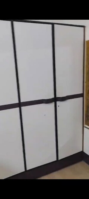 Furnished Amenities in 2 BHK Apartment at Ghatkopar East – for Rent