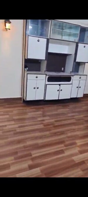 Furnished Amenities in 2 BHK Apartment at Ghatkopar East – for Rent