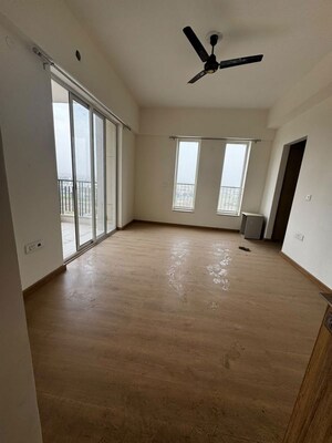 Room in 2.5 BHK Apartment at Godrej Nature Plus, Sohna Sector 33 – for Rent