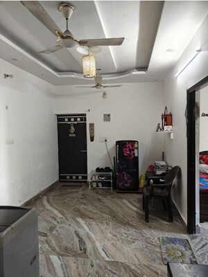 Team Area in 2 BHK Builder Floor at Rohini Sector 15 – for Rent