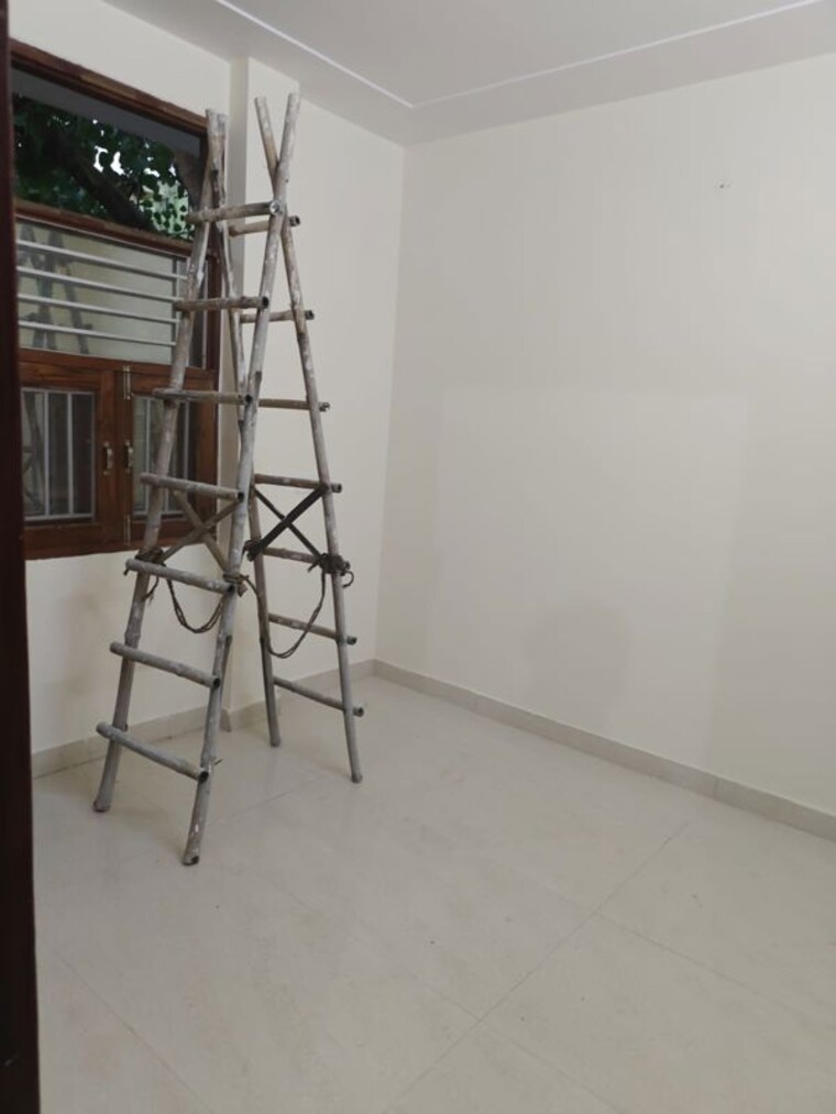 undefined, rohini sector 17 2 Bedroom 700 Sq.Ft. Builder Floor In Rohini Sector 17 Delhi 10495704
