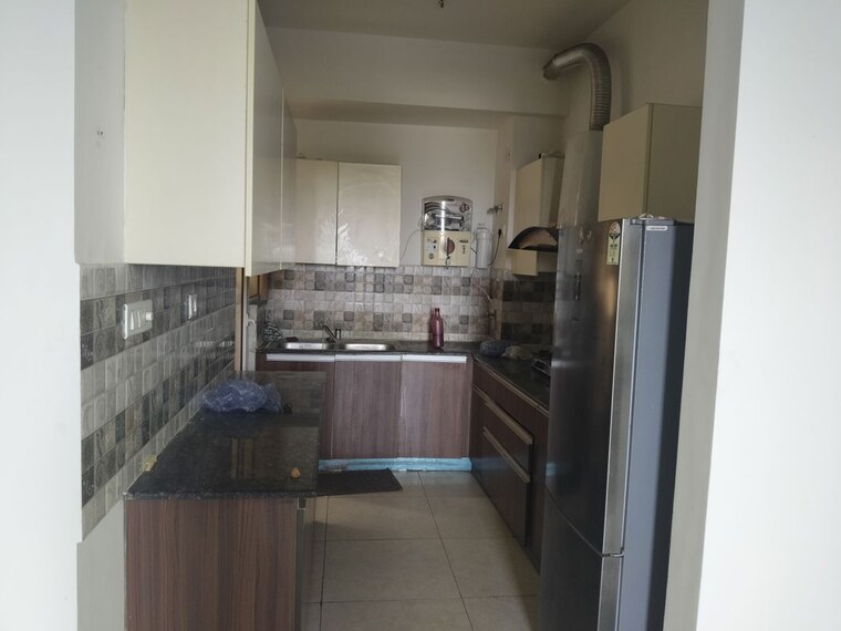 Kitchen, sushma-chandigarh-grande 3 Bedroom 1790 Sq.Ft. Apartment In Lohgarh Zirakpur 10495724