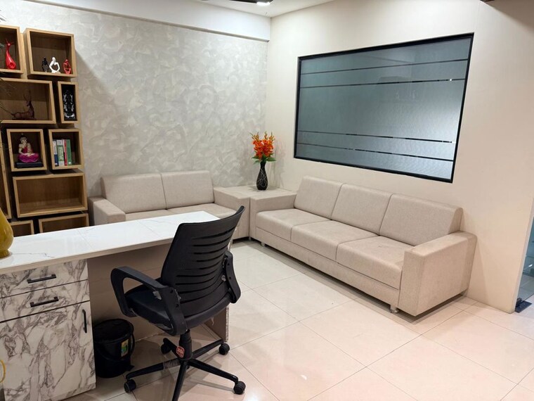 Team Area, sayajigunj Commercial Office Space 800 Sq.Ft. In Sayajigunj Vadodara 10495727