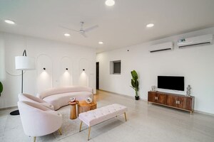 4 BHK Apartment For Sale in Oberoi Realty Esquire, Goregaon East