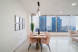 Living Room in 4 BHK Apartment at Oberoi Realty Esquire, Goregaon East – for Sale