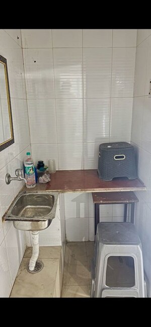 Team Area in 1 RK Builder Floor at Rohini Sector 13 – for Rent